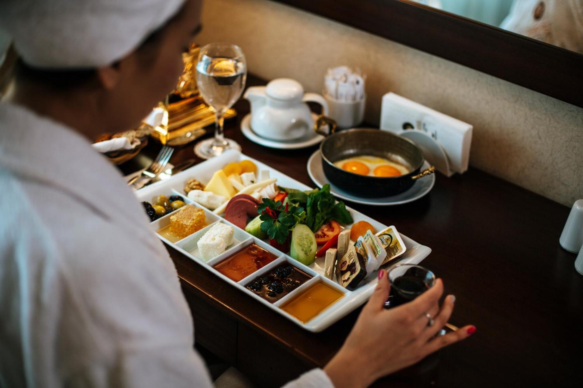 ラタニア パーム ホテル アンタルヤ エクステリア 写真